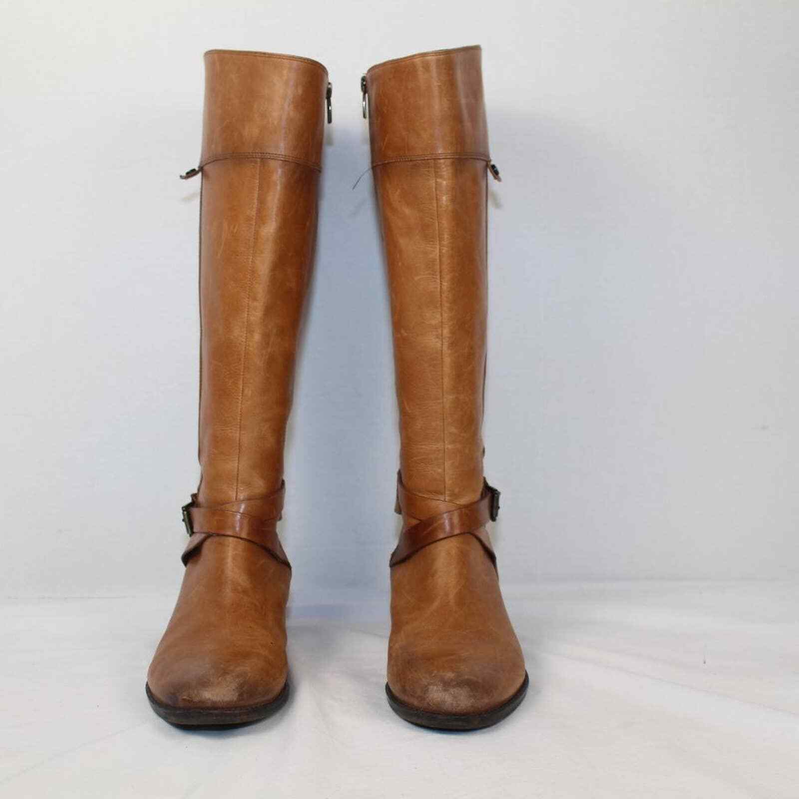 VINCE CAMUTO