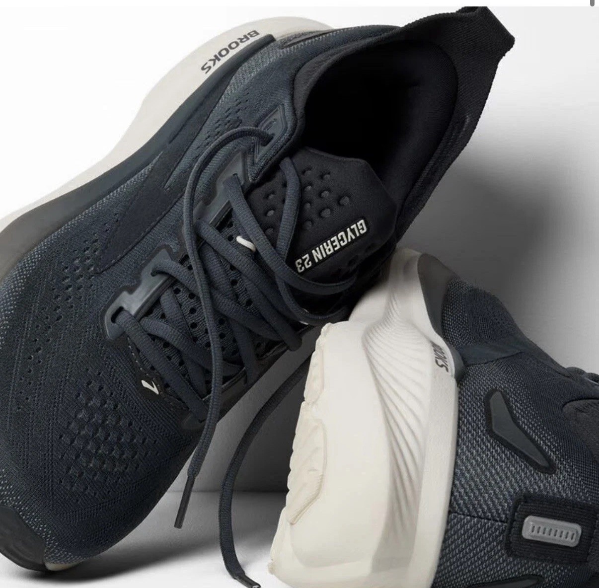 Brooks Glycerin 23 Men’s Running Shoes Turbulence/Ebony/Clear Size 9 New