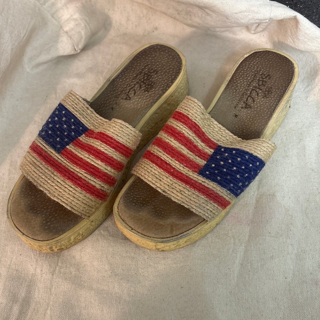 Vintage Sbicca American Flag Platform Slides