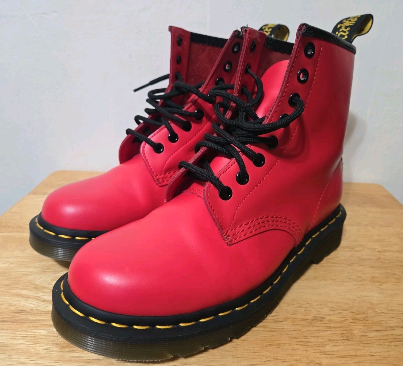 Dr. Martens Smooth Red 1460 Boots Women’s Sz 8 EU 39 Excellent Cond. Doc Martens