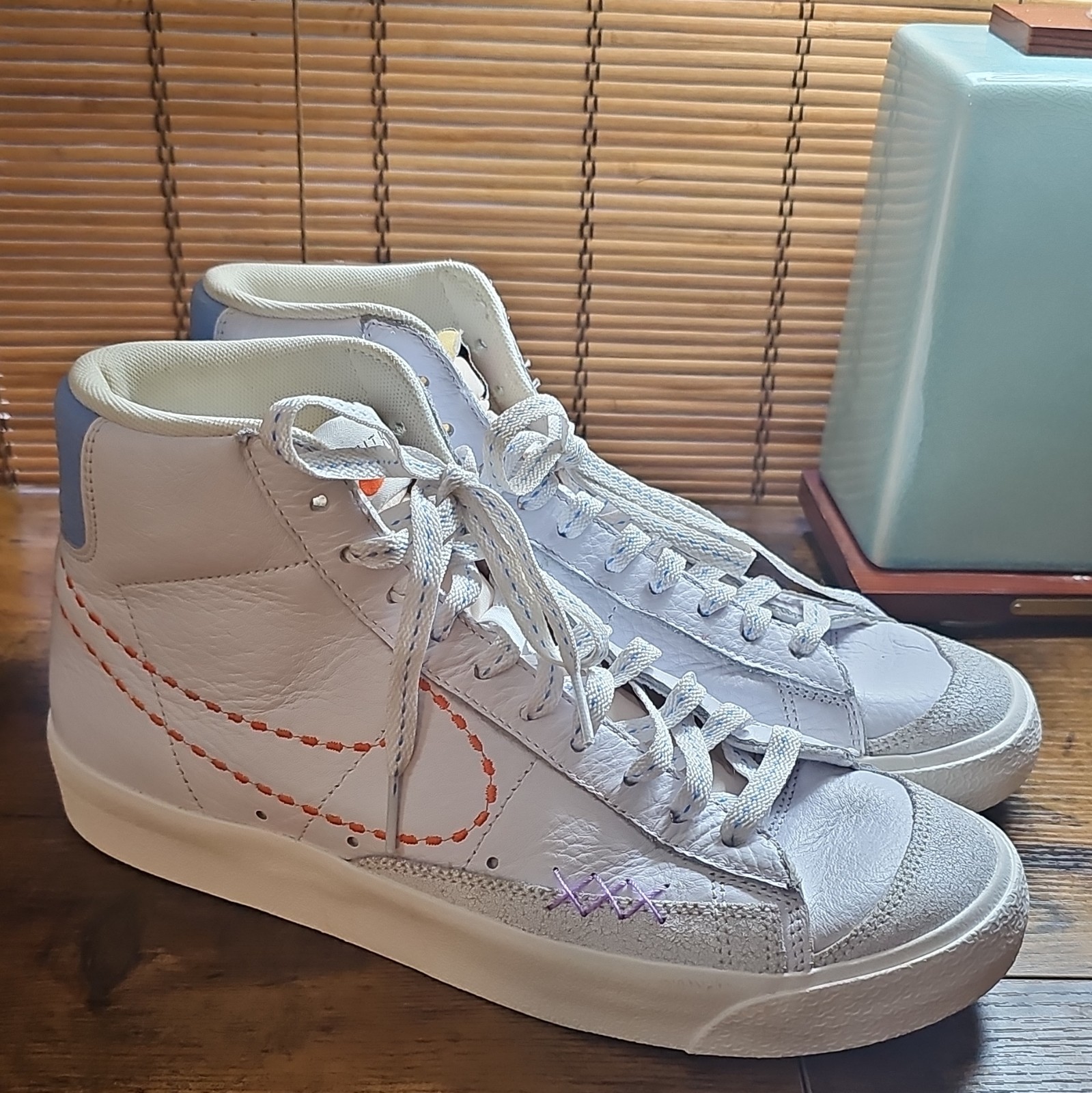 Nike Blazer Mid ’77 DX2350-100 Leather Mid Top Sneakers White/Lilac/Orange