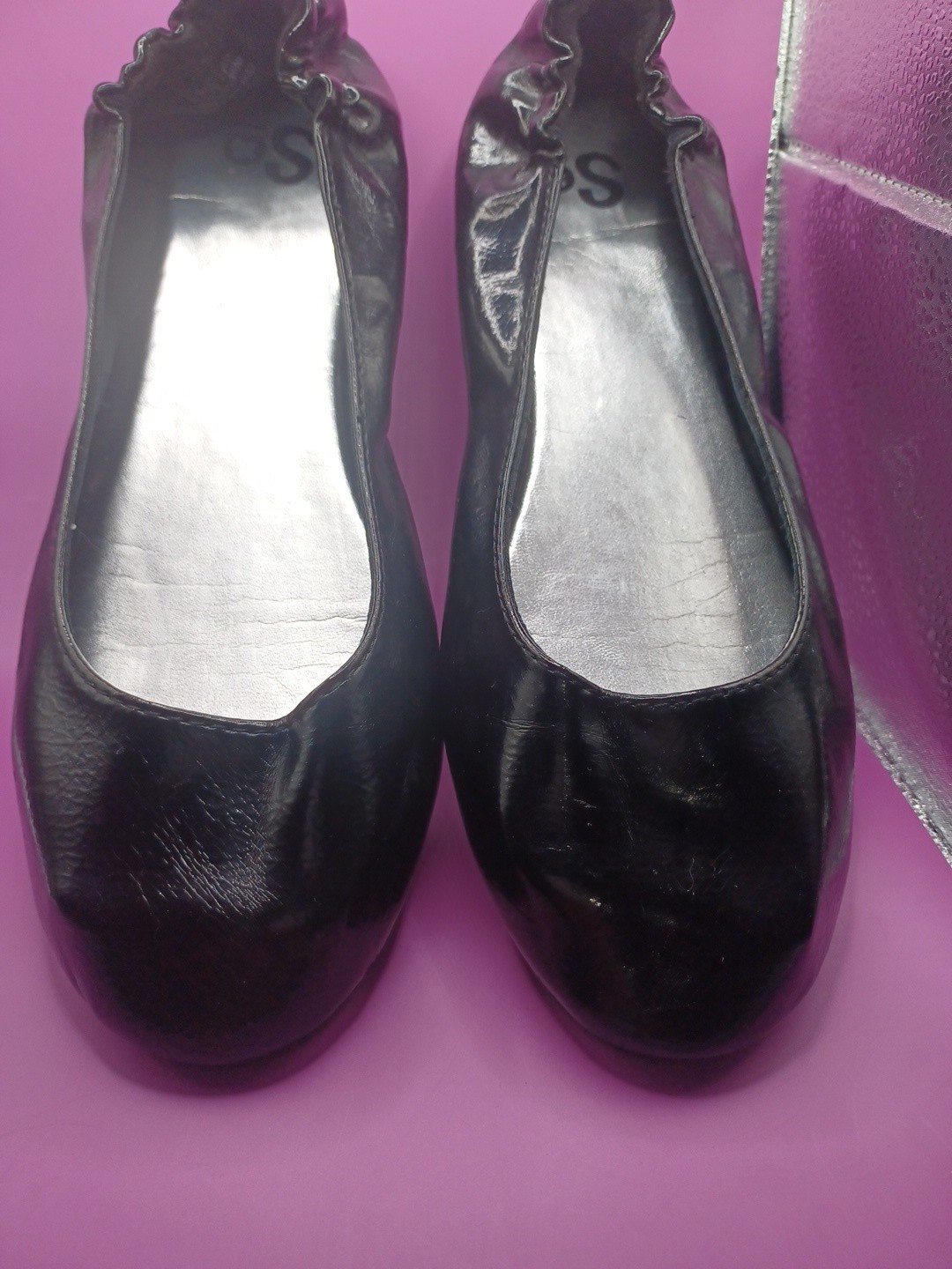 SO Memory Foam Black Ballet Flats Womens Size 8 M