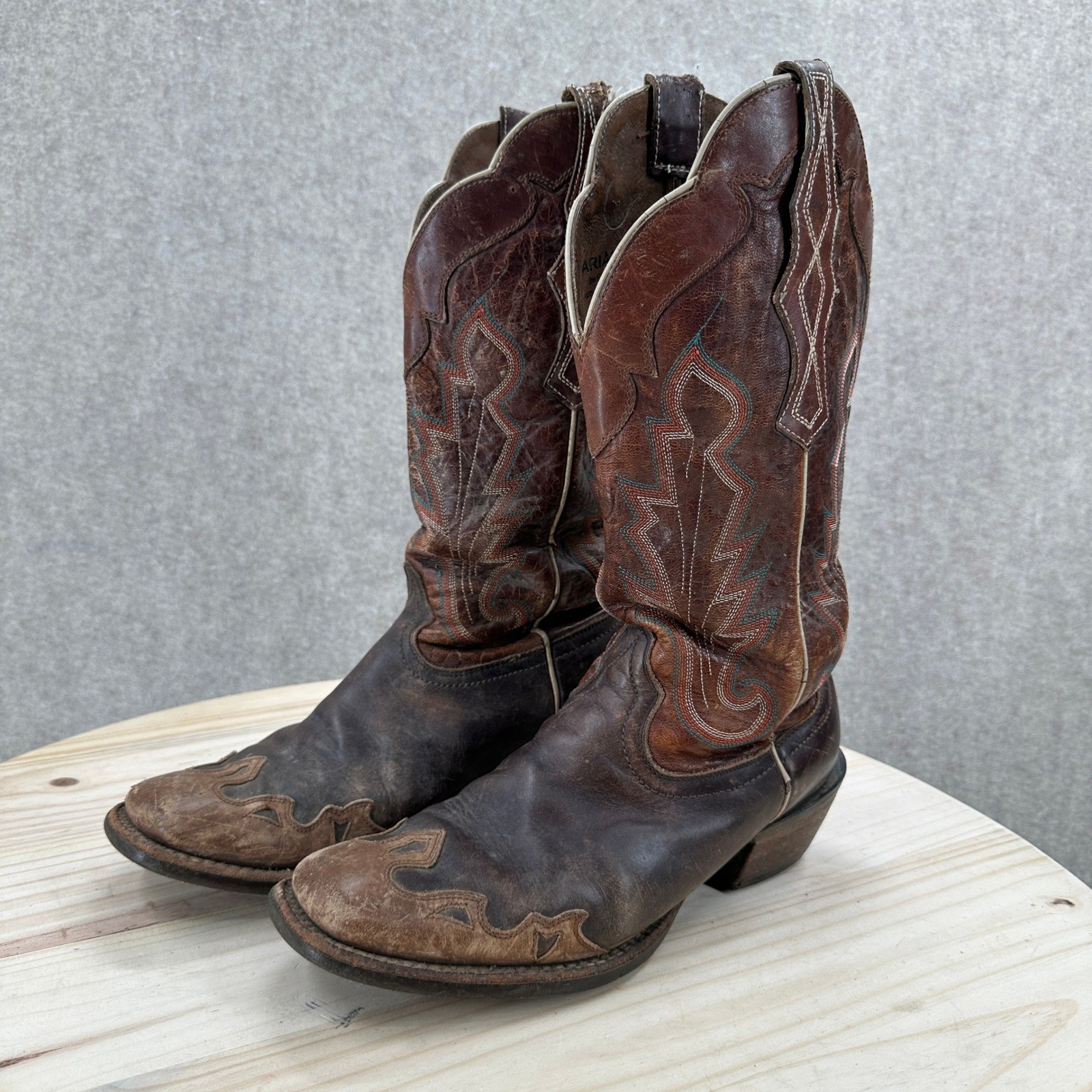 Ariat Womens Brown Leather Western Cowboy Boots Stitched Distressed Size 8.5 B