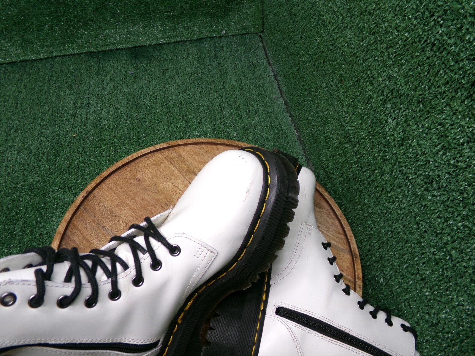 Dr. Martens Women’s Jadon White Original Smooth Leather Combat Boots Size US 8