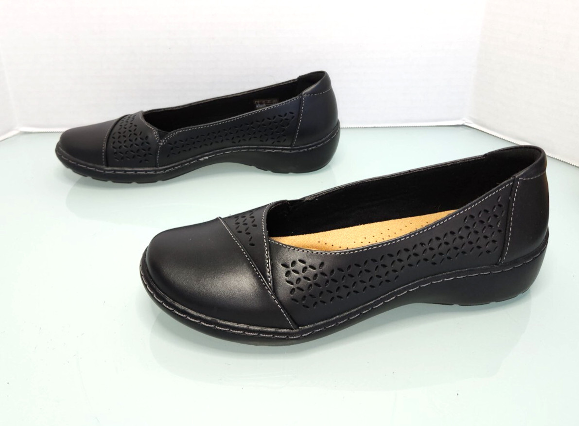 Clarks Collection Cora Iris casual comfort flat black leather shoes New Sz 8.5M