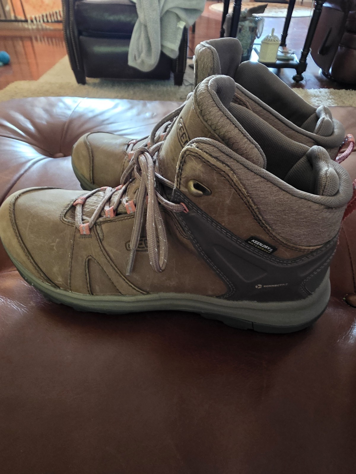 BRAND NEW-Keen Terradora II Leather Mid WP – Size 10 Women’s – Brindle/Redwood