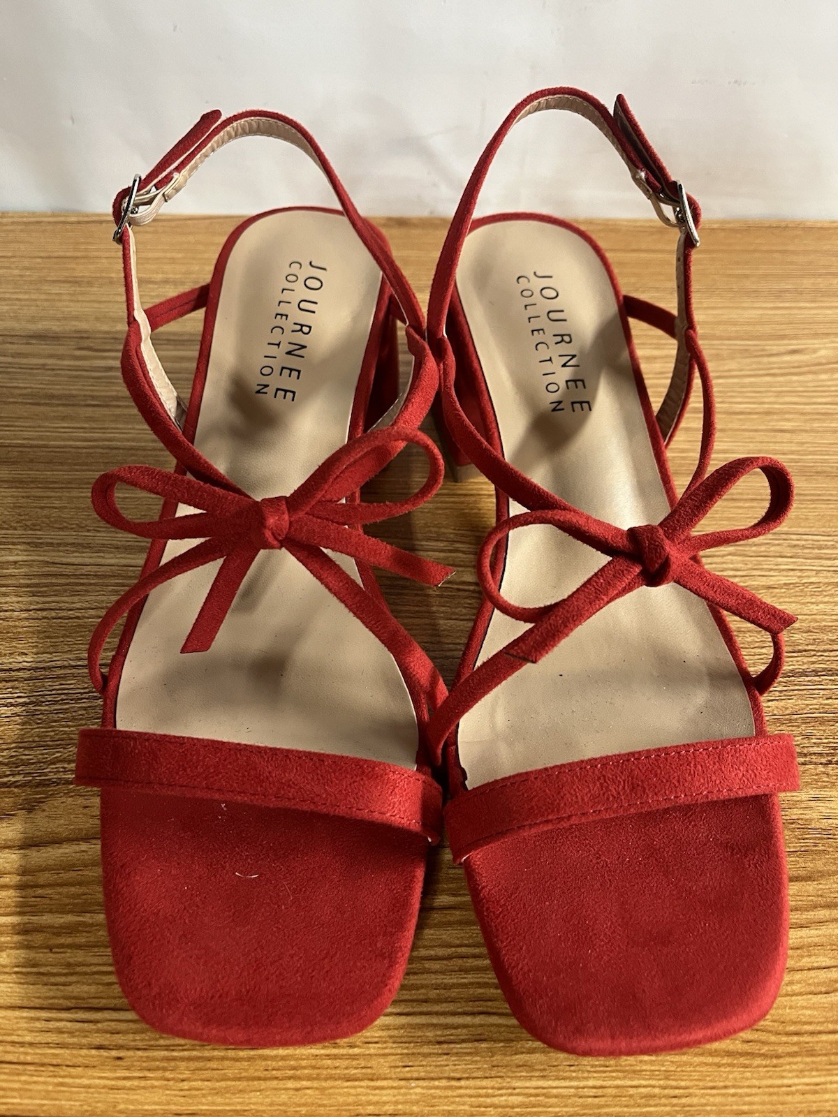 Journee Collection Women’s Amity Sling Back Strap Block Sandals Red Size 8.5 EUC