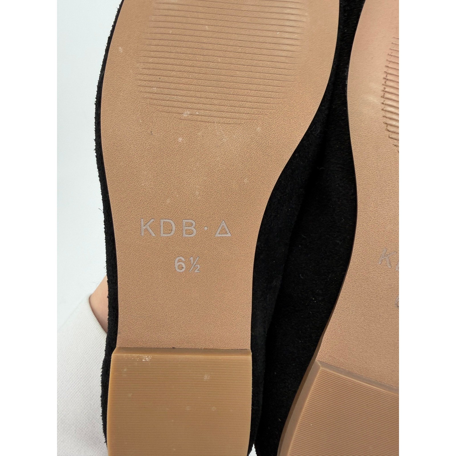 NEW Kelsi Dagger Brooklyn Freya Black Suede V-Cut Square Toe Ballet Flats 6.5