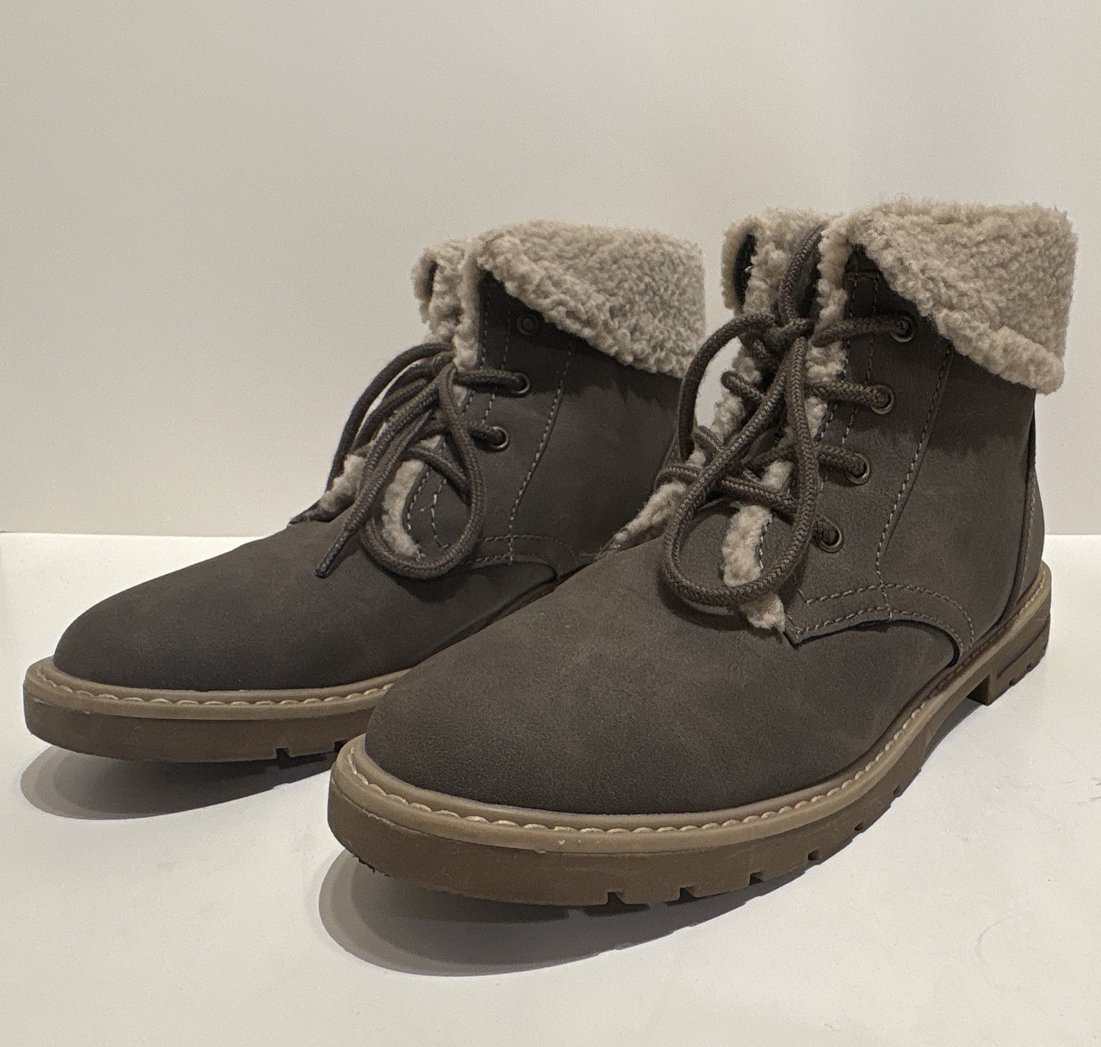 Sonoma Goods For Life Ortholite eco Leather Faux Fur Lined Lace-Up Ankle