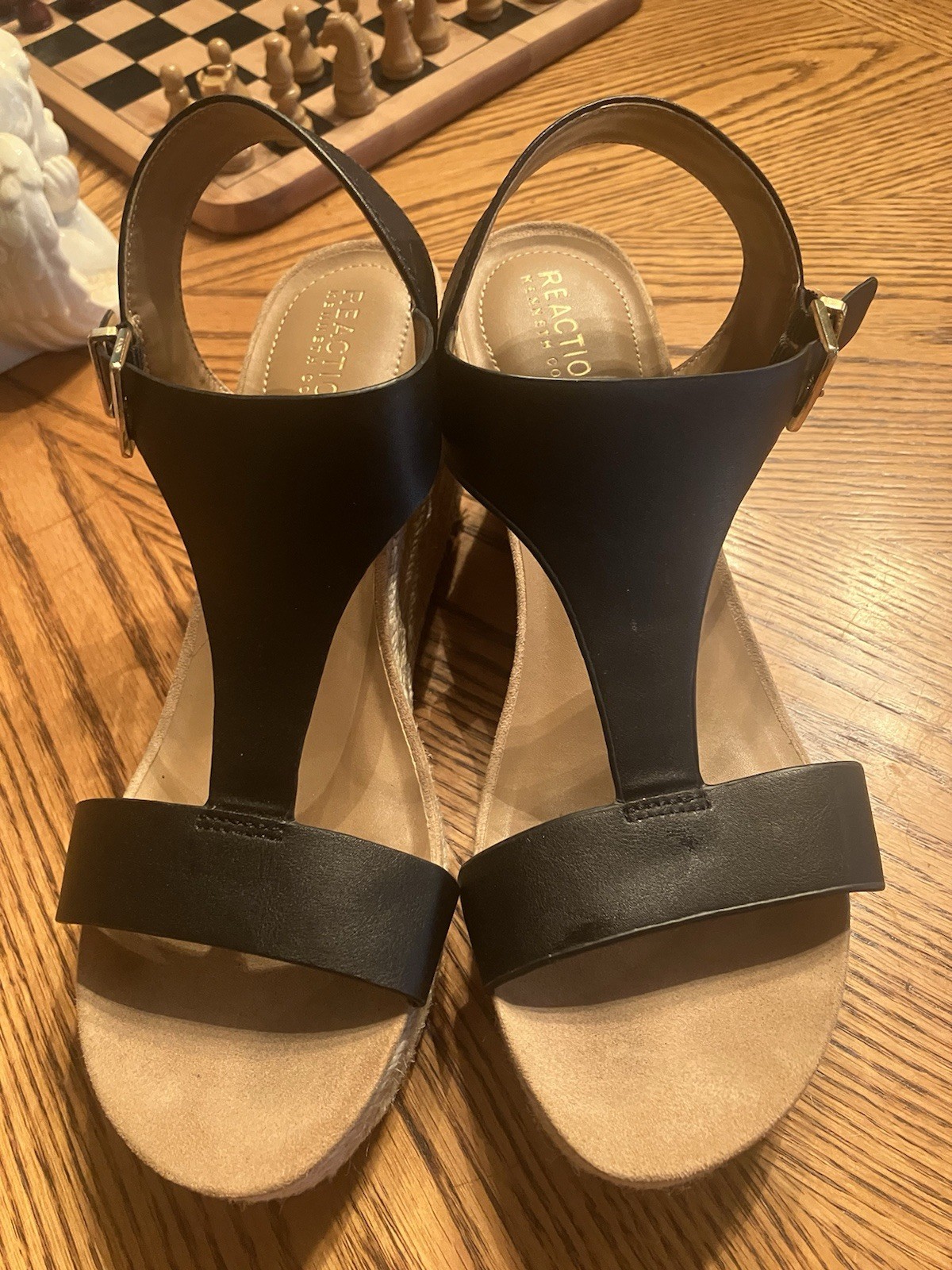 Kenneth Cole Reaction Wedge Platform Sandals Size 9M