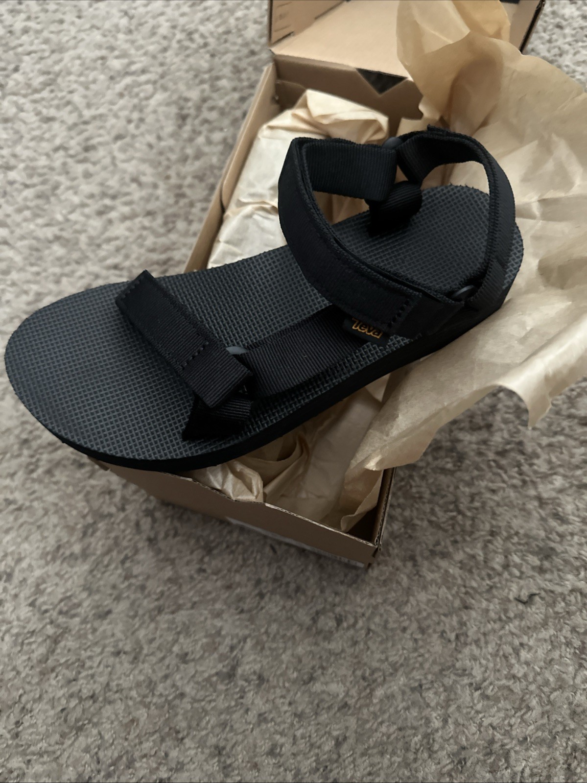Teva Women’s Midform Universal, Black, 8 M US