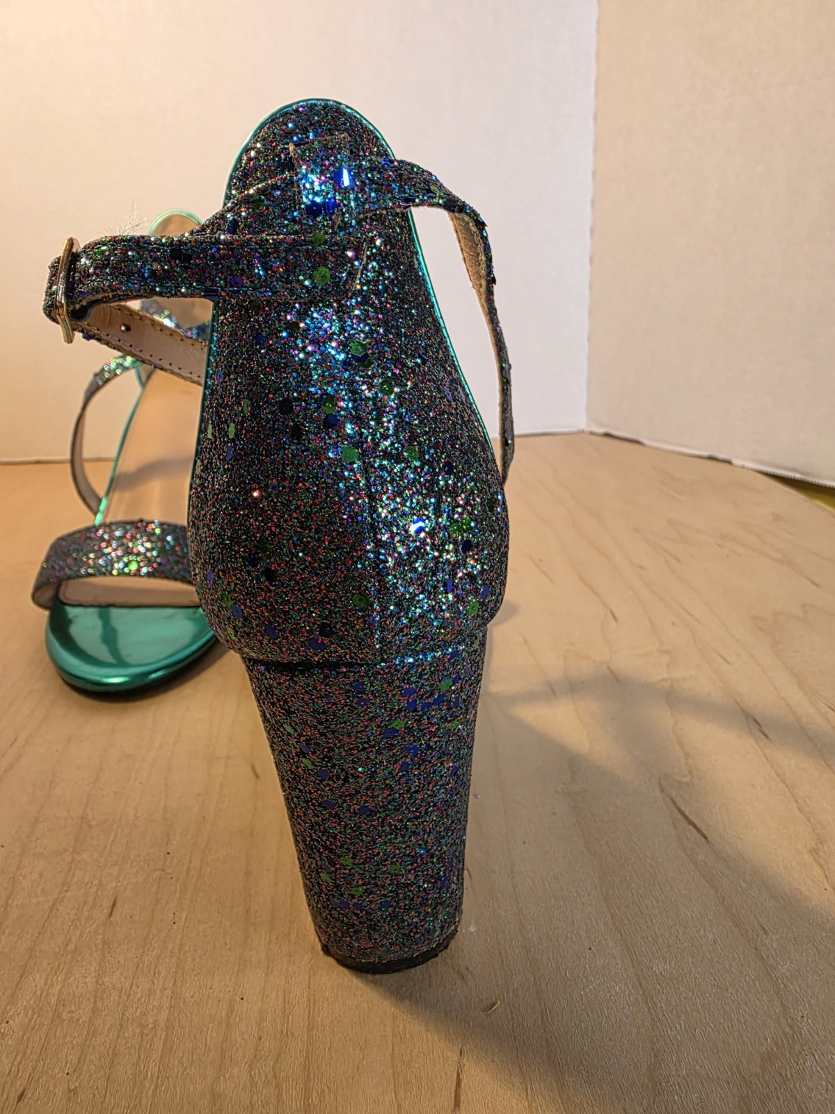 Allegra K Metallic Green Glitter Crisscross Block Heel Strapped Heels Size 8