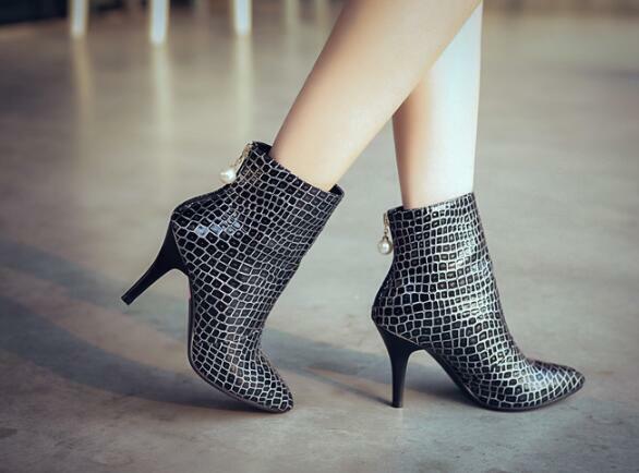 Women Elegant Real Leather Short Boots Back Zipper Pointed Toe Ankle Boots Shoes