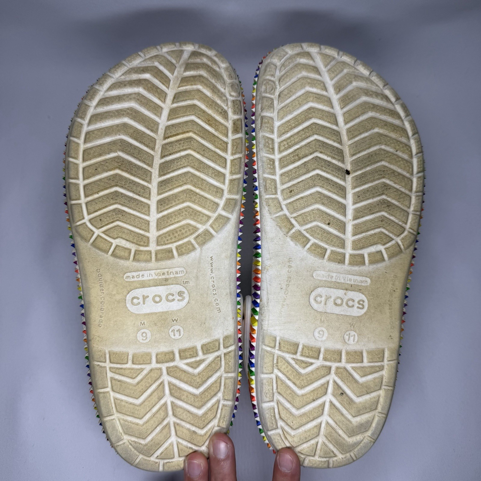 Crocs Classic Clog Shoes Womens 11 Mens 9 White Rainbow Pride Band Slip On