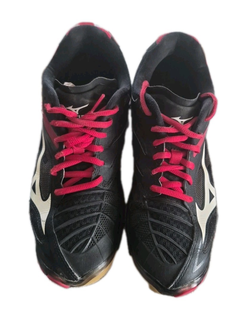 Mizuno Wave Lightning Women’s Size 10