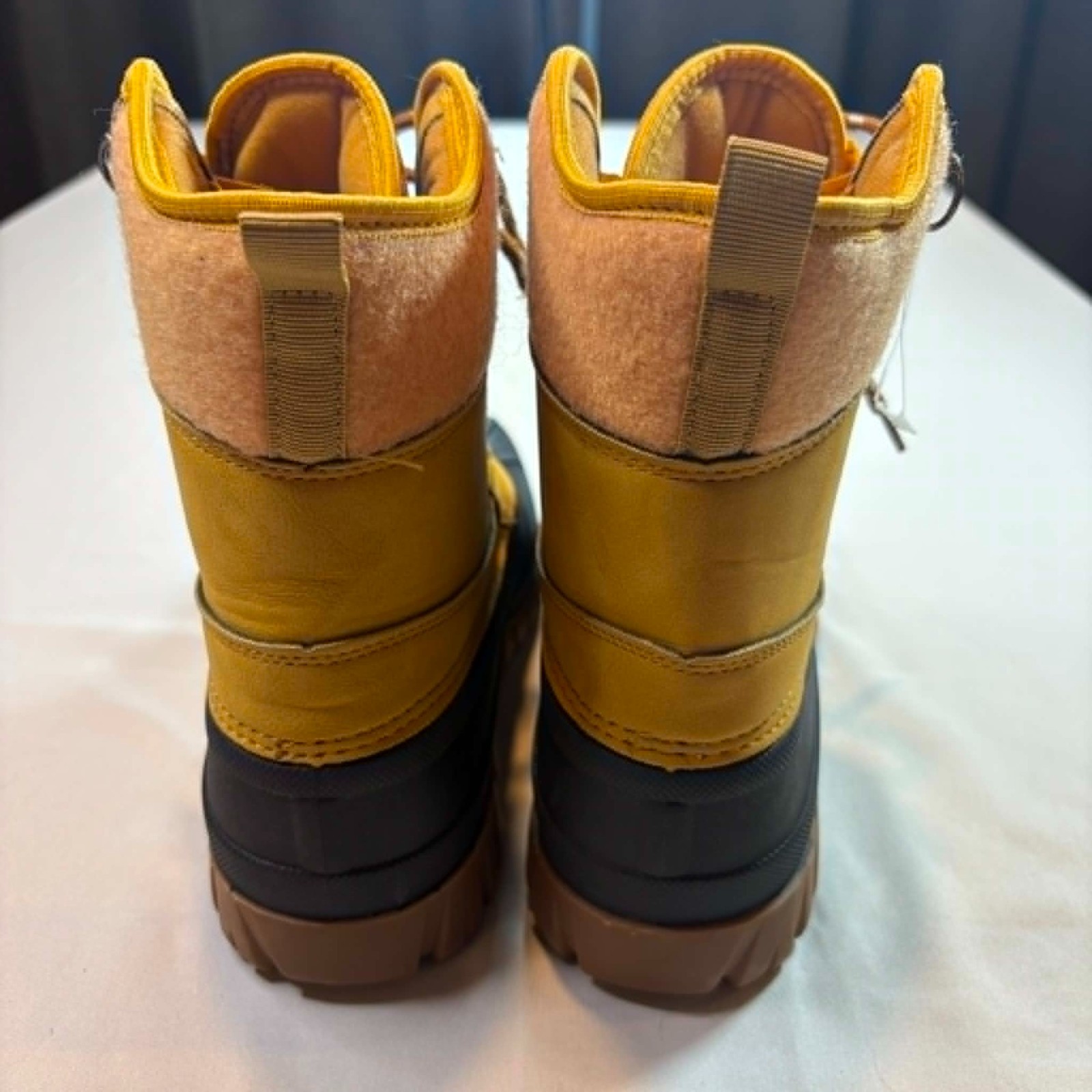 Waterproof Winter Duck Boots Size 6 Yellow Black Insulated All Weather Snow Rain