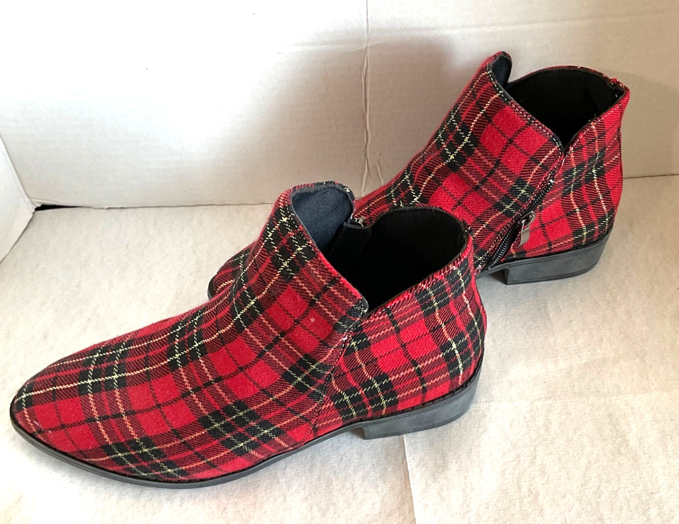 Women Red and Black Plaid Ankle Boots With Side Zipper and Thick Heel 41/ US L
