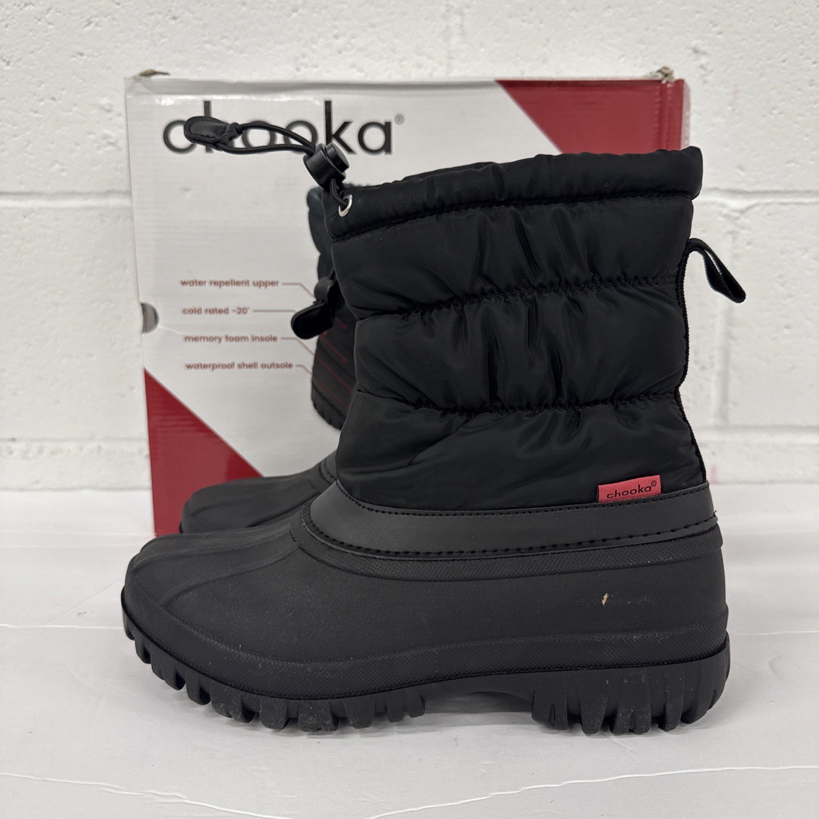 New in Box Chooka Women’s Size 7 Insulated Nylon Puffer Snow Boots Black
