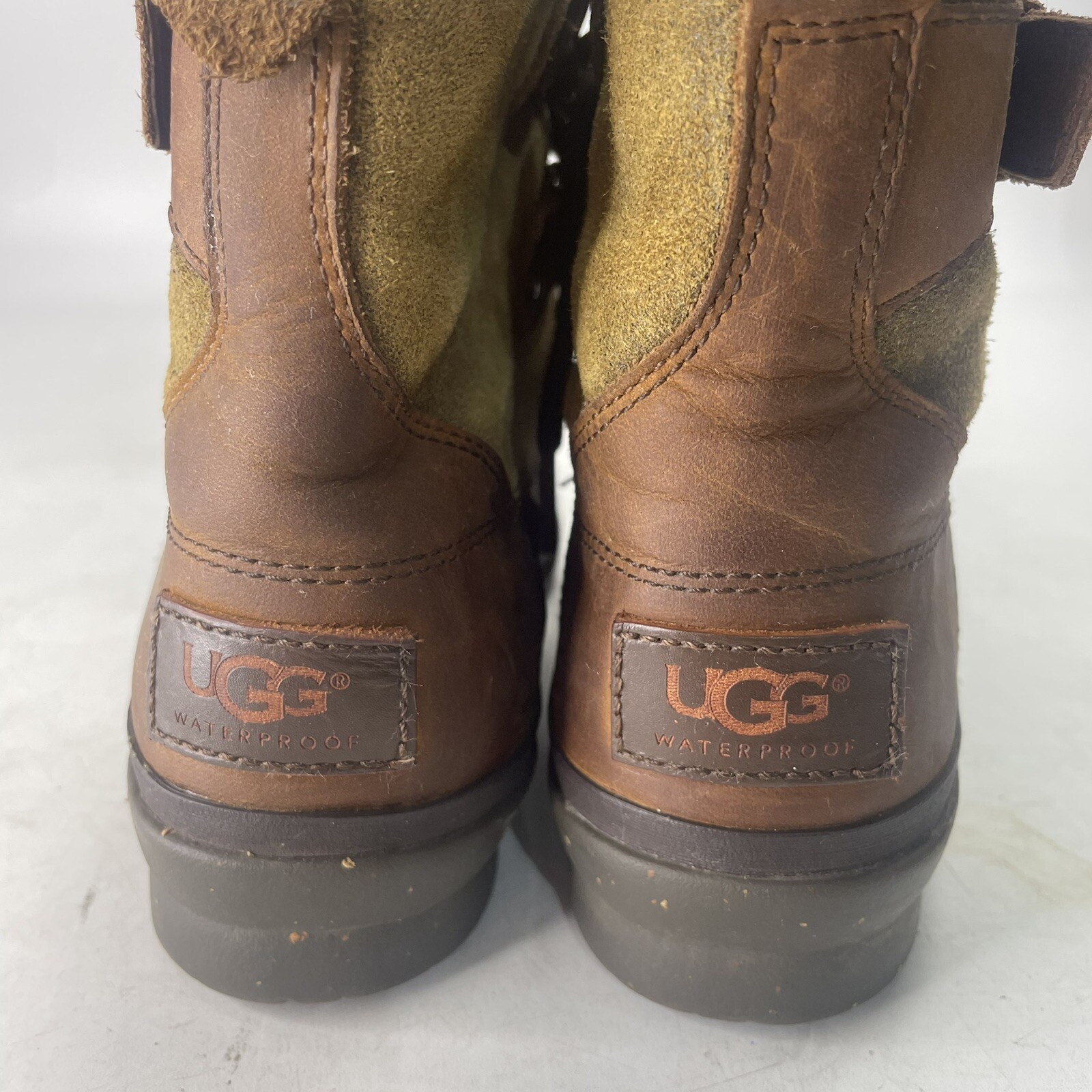 UGG «Cecile» Chestnut Waterproof Leather Lace Up Buckle Duck Boots Women’s 5.5