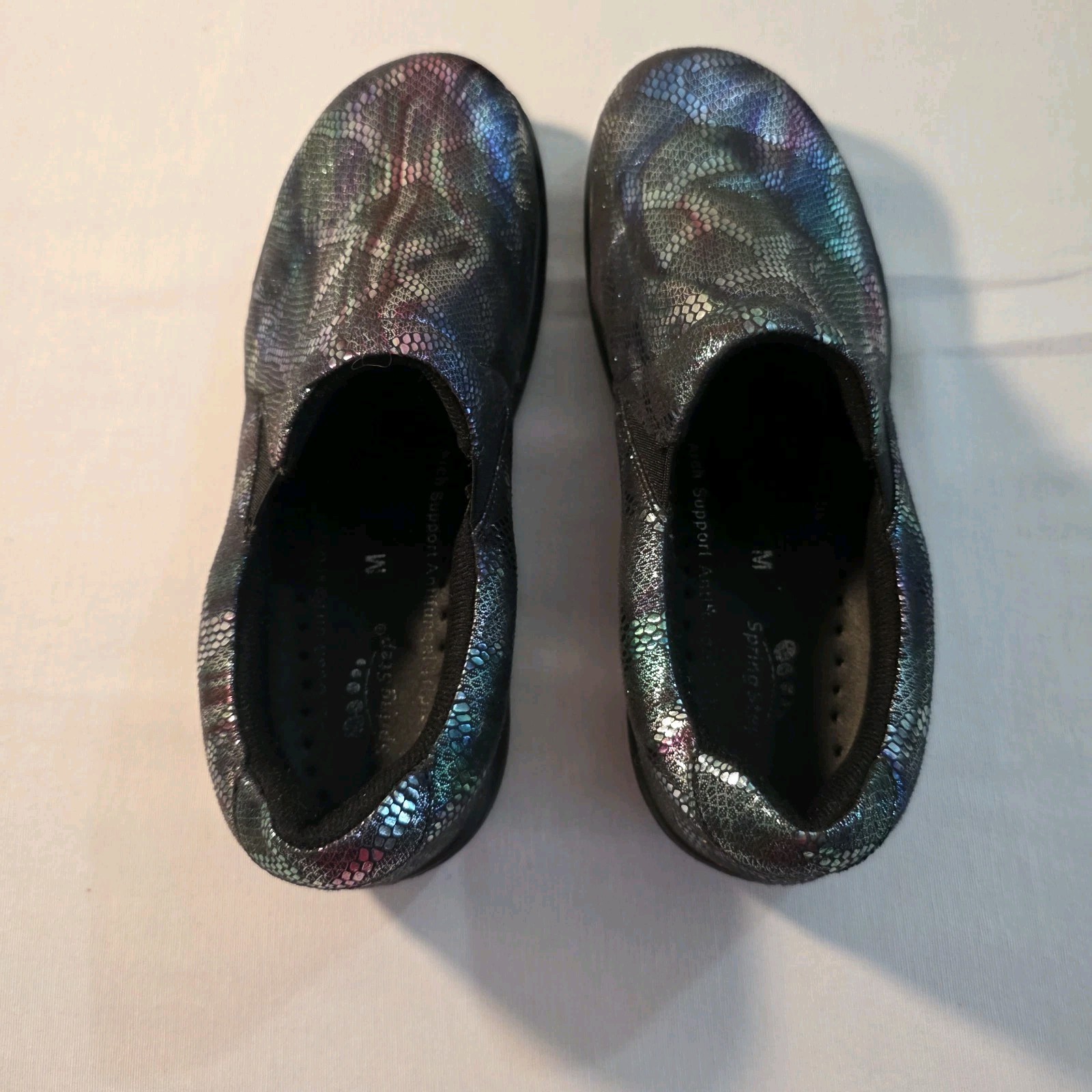 Spring Step Womens Clogs Size 8 M Winfrey Aura Iridescent Printed Leather Upper