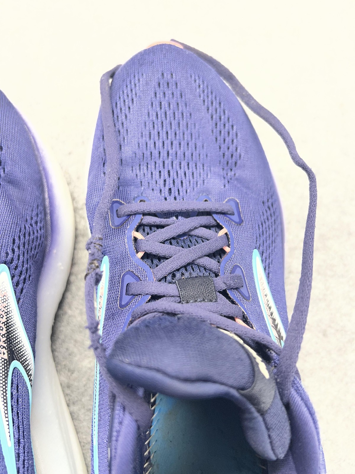Brooks Glycerin 22 Shoes Womens Size 11 Blue Running Cushioned 1204341B429