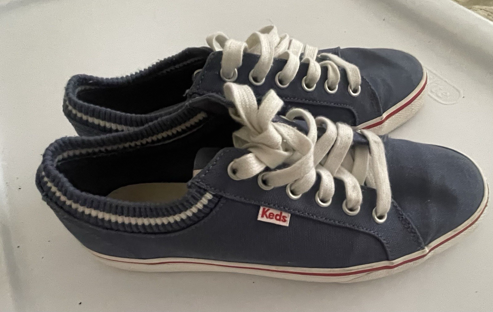 Women’s Keds Sneakers Size 8