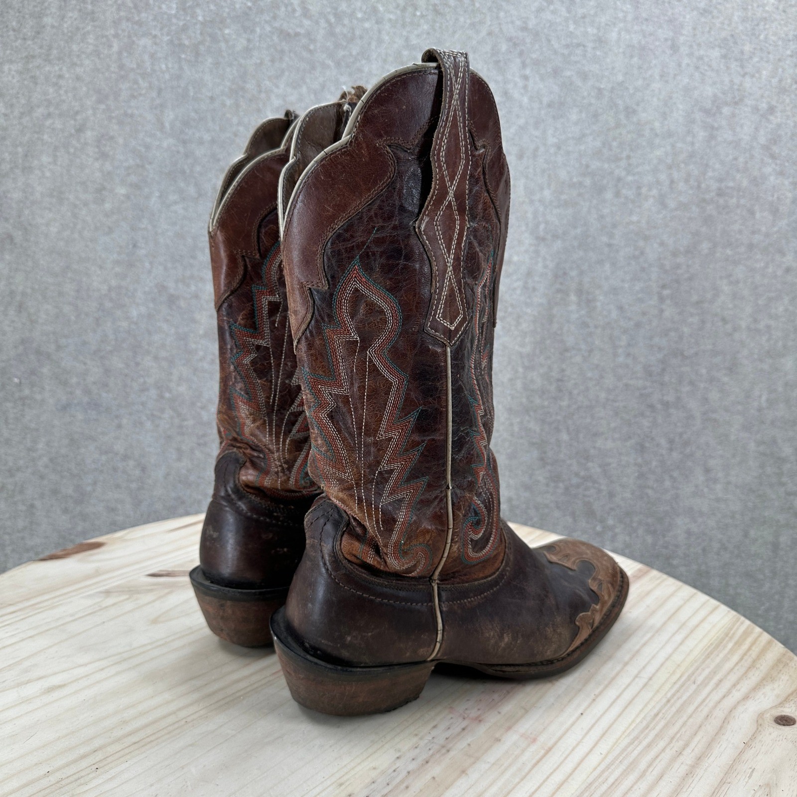 Ariat Womens Brown Leather Western Cowboy Boots Stitched Distressed Size 8.5 B