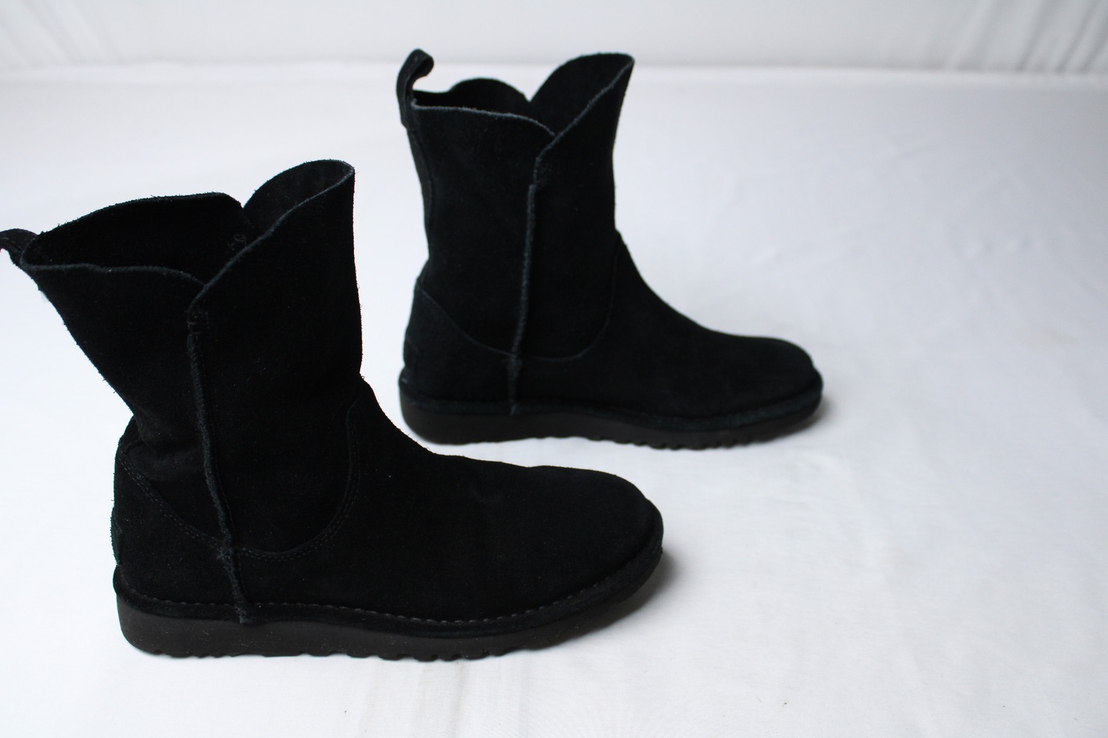 UGG Women’s Alida Unlined Suede Slouch Boots JL3 Black Size US:7 UK:5.5