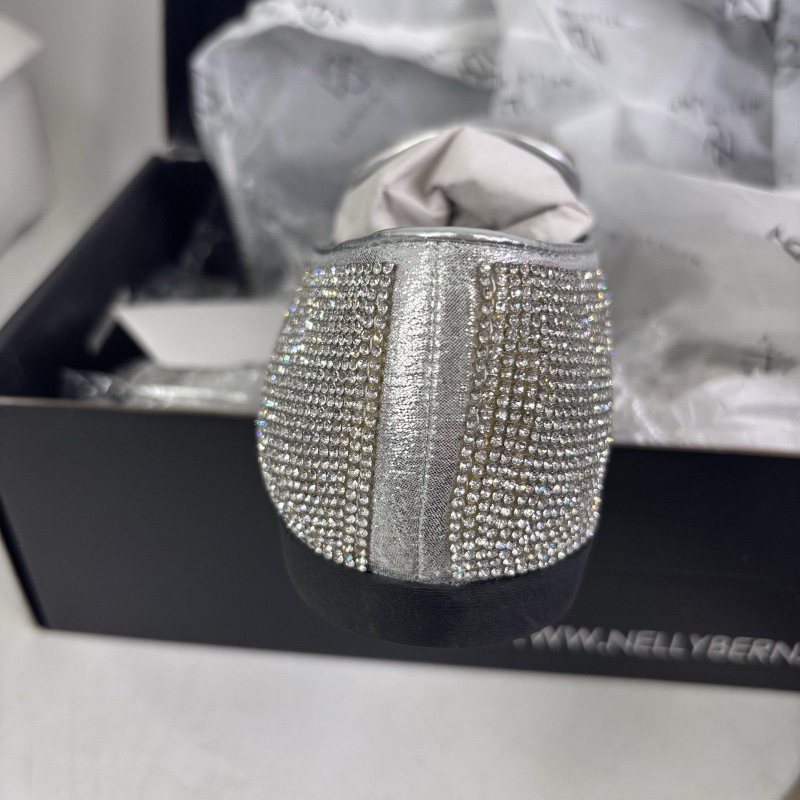 Disco Queen Silver Rhinestone Loafers Crystal Shoes Women’s Sz 6 – 6.5 NIB