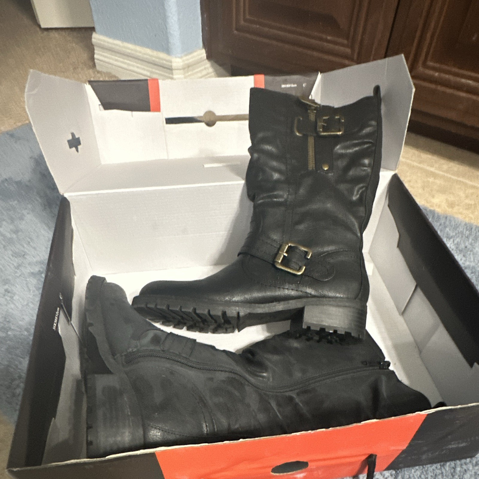 G by GUESS Yvone Black Leather Knee High Riding Boots Zipper Buckle Women 5.5M