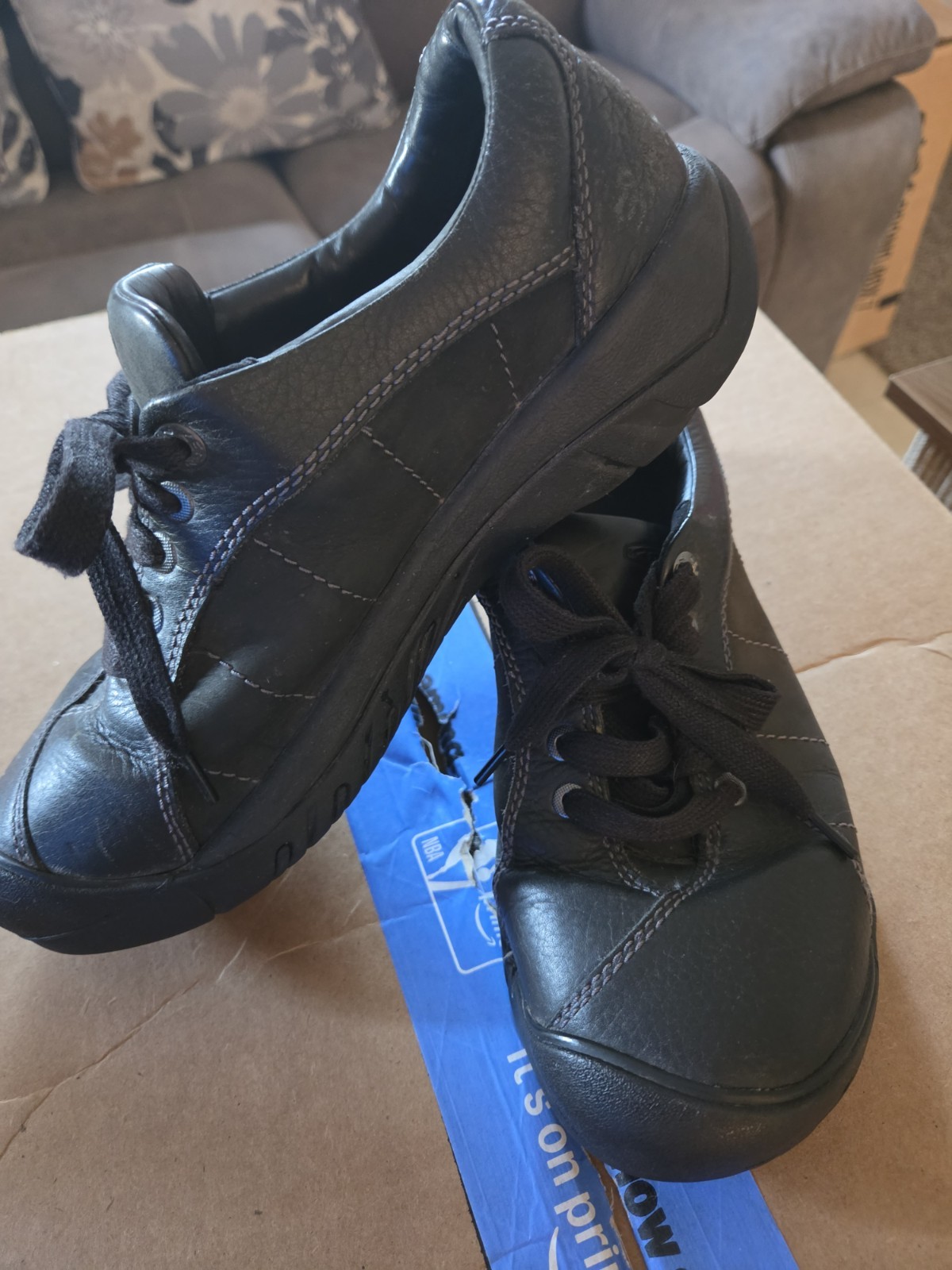 KEEN Shoes Womens 10 Presidio Casual Oxford Sneakers 1011400 Black Leather