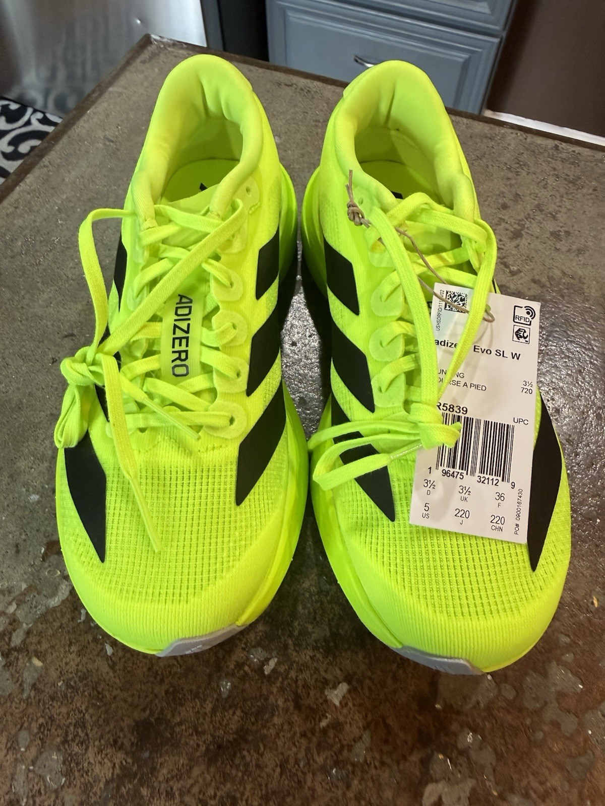 Adidas Women’s Evo SL Lucid Lemon Black Running Shoes Size 5