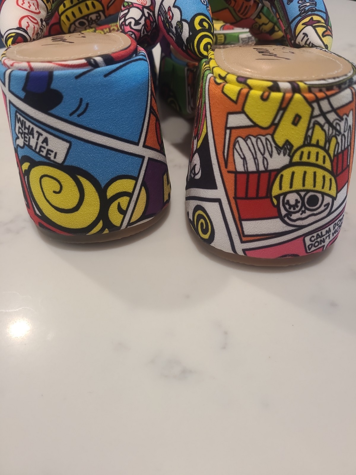 Lemon Drop By Privileged Platform Wedge Sandals 8.5 Pop Art Comic Print