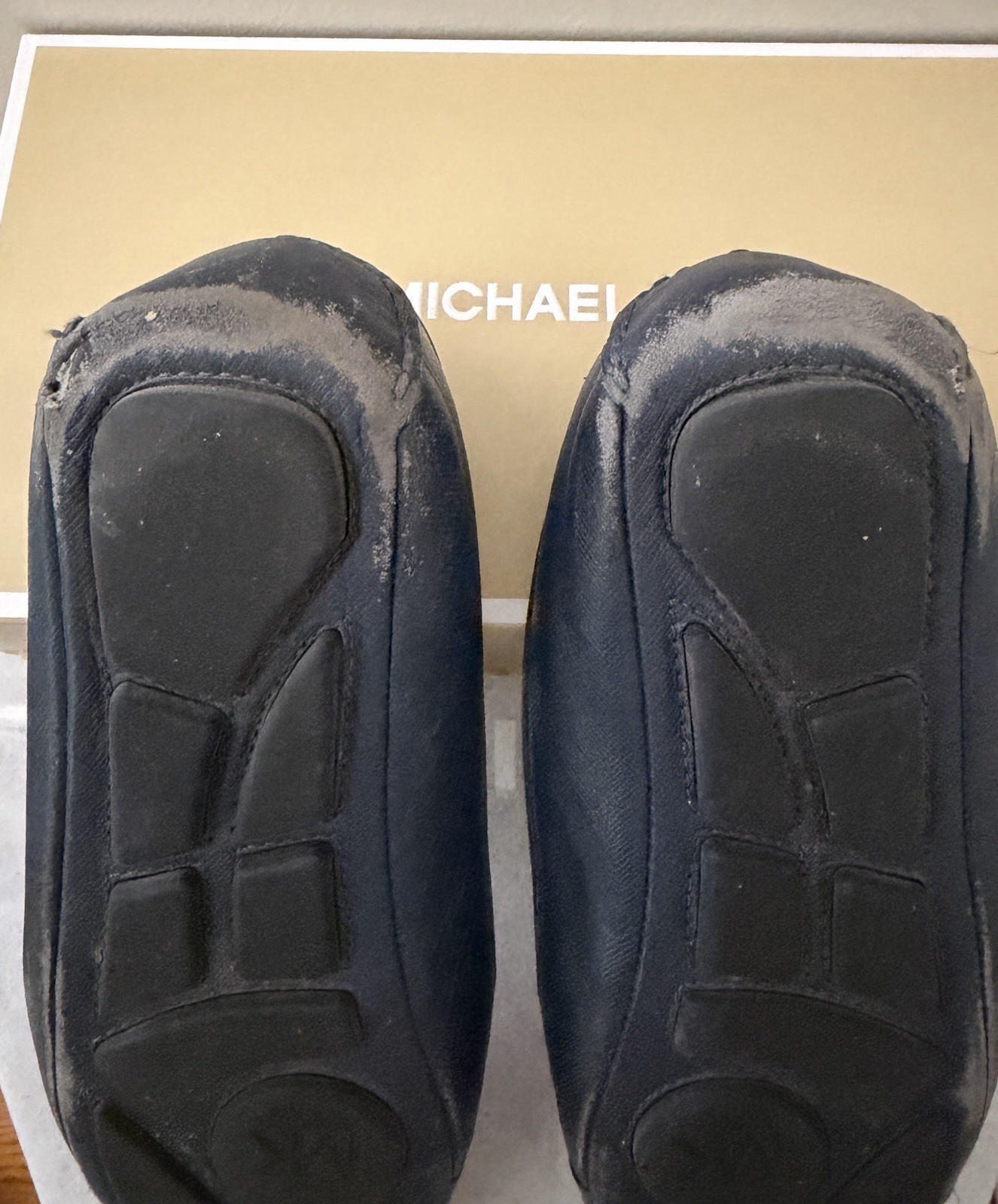 Michael Kors Navy Fulton Moc Saffiano Size 7M. Please See Photos For Condition