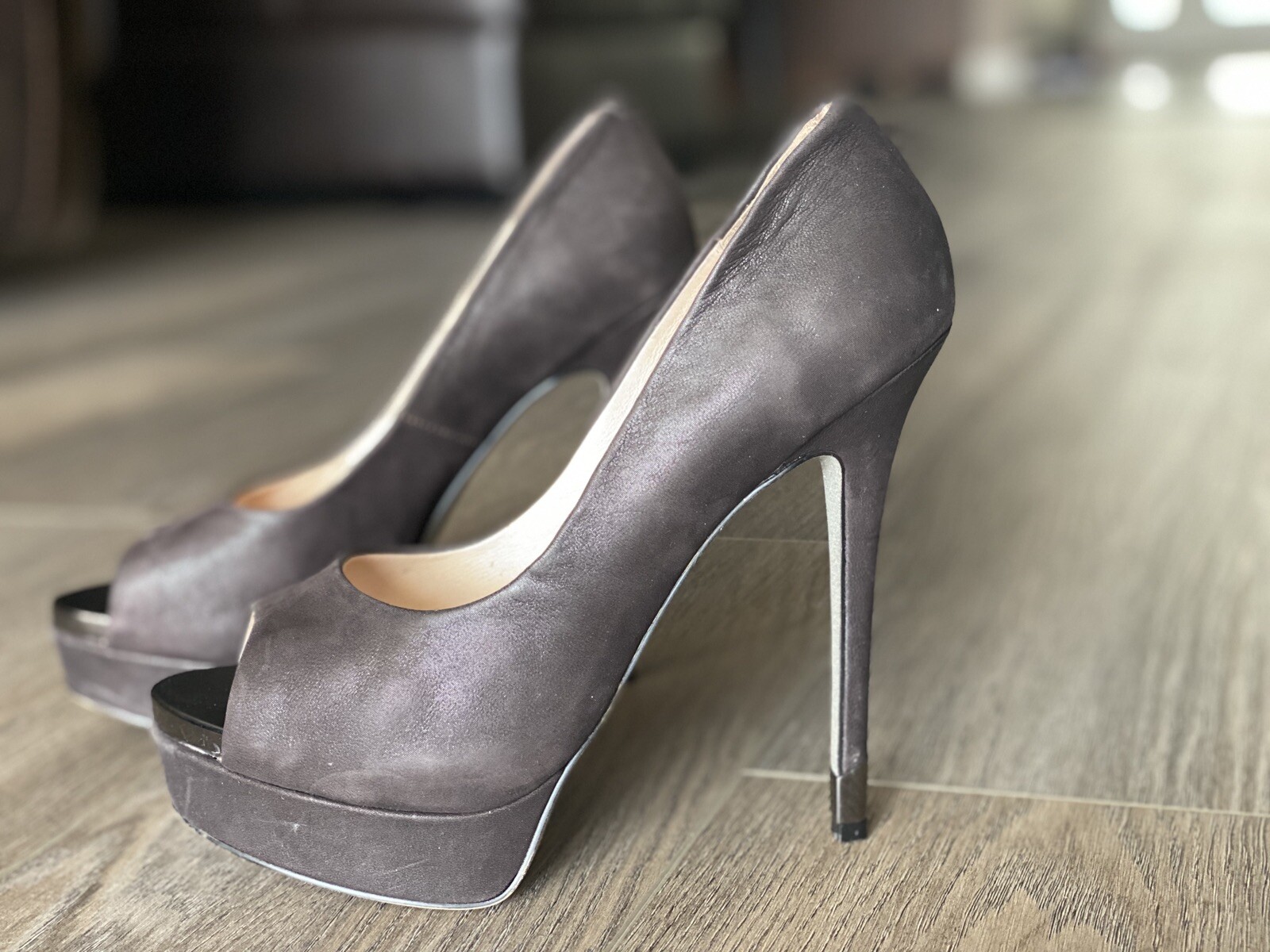 Very Highh Heels Sexy Women