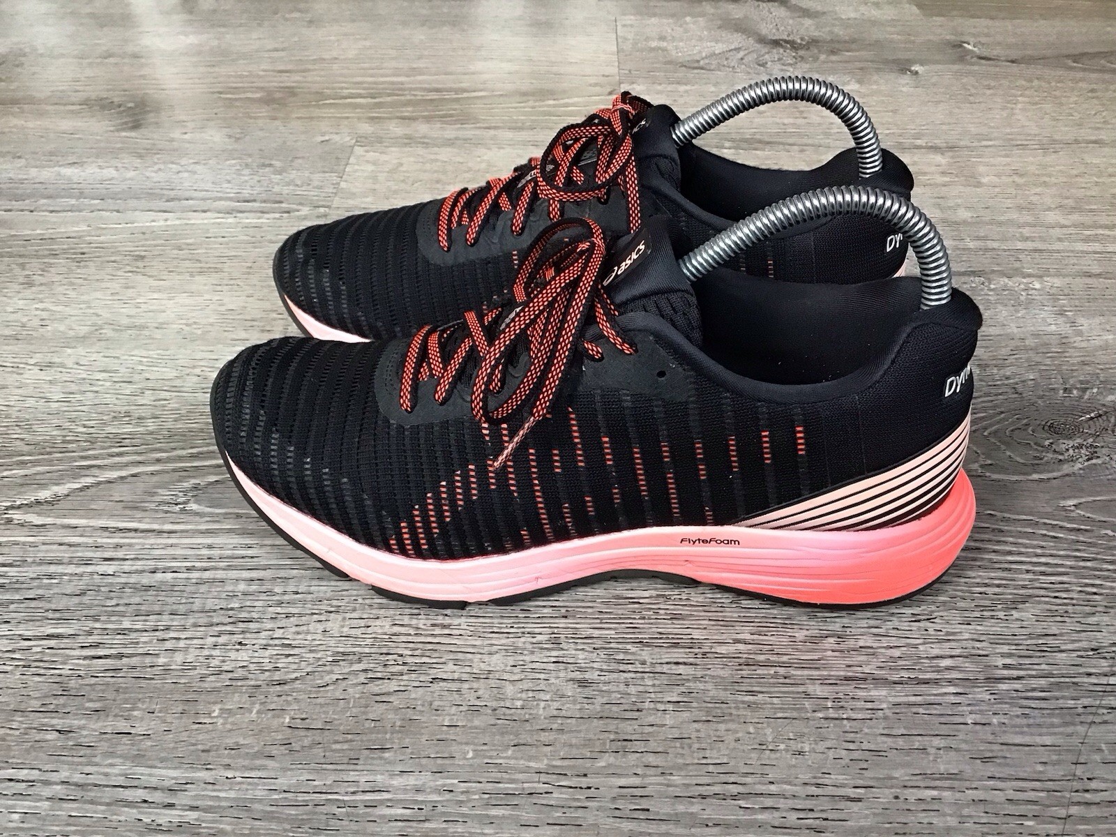 ASICS DynaFlyte 3 Womens Size 8 Flash Black Coral Athletic Sneakers 1012A002