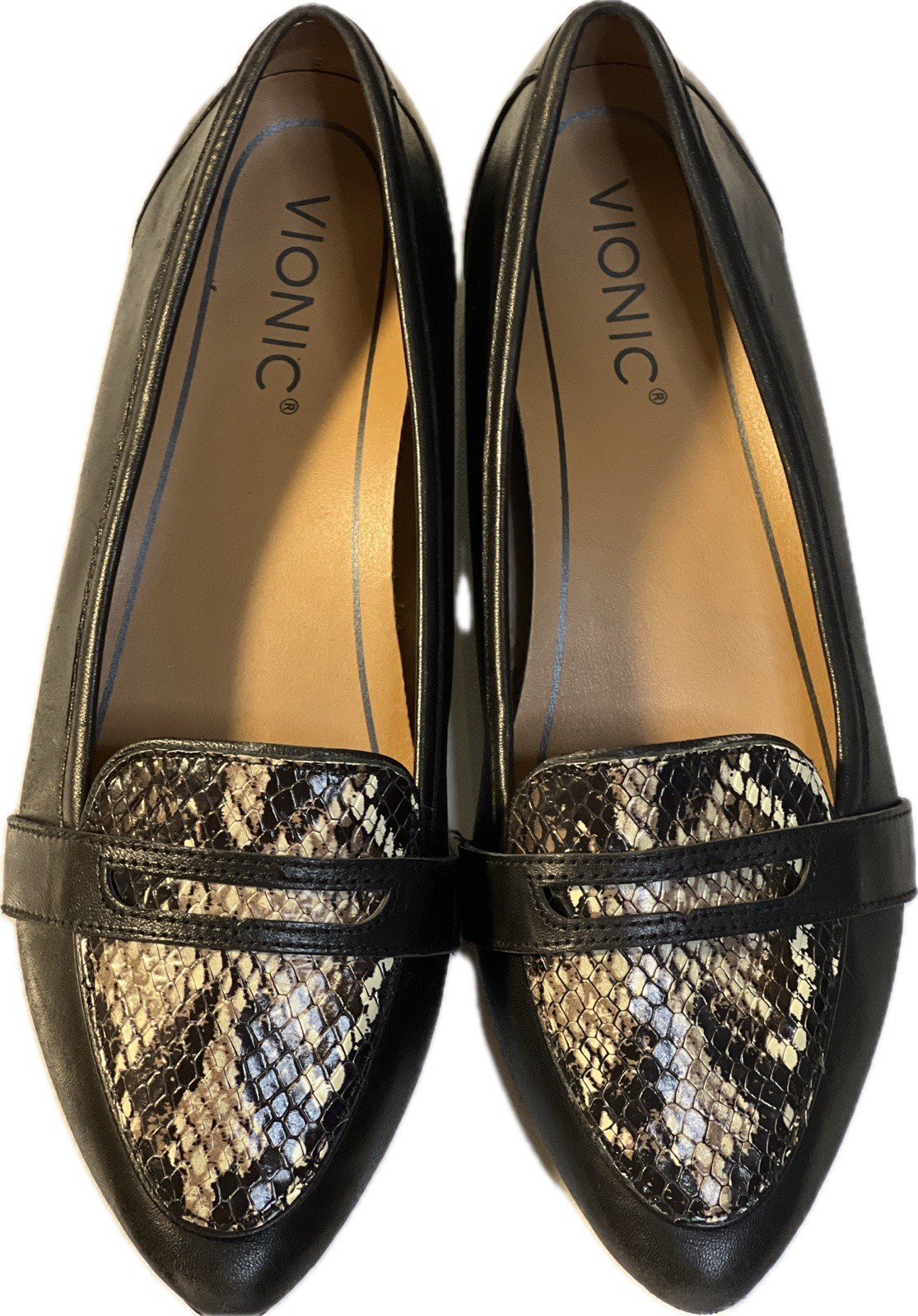 Vionic Leather Flats Shoes Savannah Women Size 6.5 Boa Black 1/2″ Heel Slip On