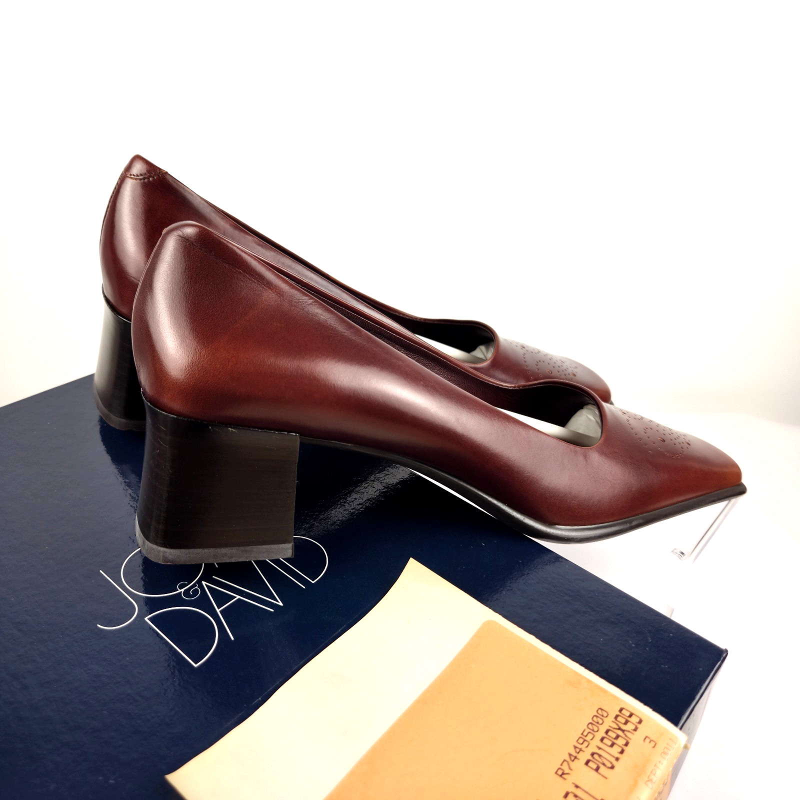 Joan & David Walnut Brown Leather Square Toe Block Heel Pumps 8.5M Italy VTG NOS
