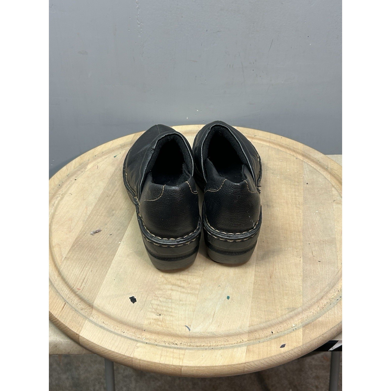 Magellan Outdoors Liesel Black Leather Shoes Womens Size 11 Clogs 152951