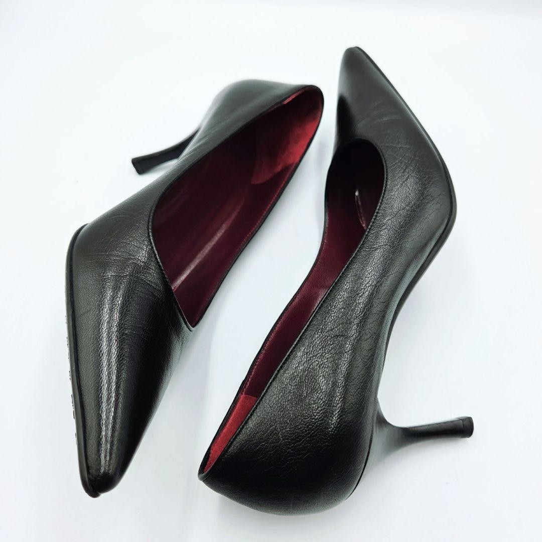 GUCCI Pointed Toe Pumps Size 36.5 Black Leather Elegant Design