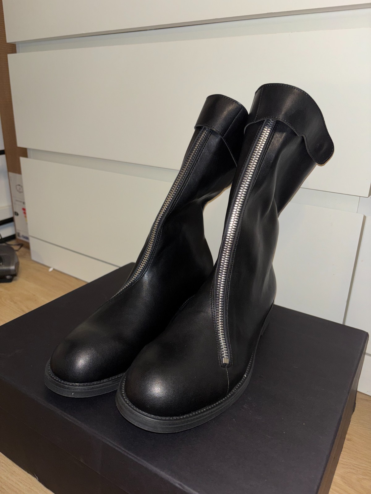 Front-zip boots