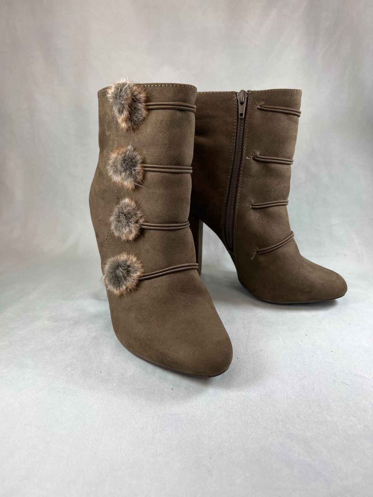 JustFab Isabella Olive Green Faux Suede Booties Side Poms- Side Zip- Size 7.5