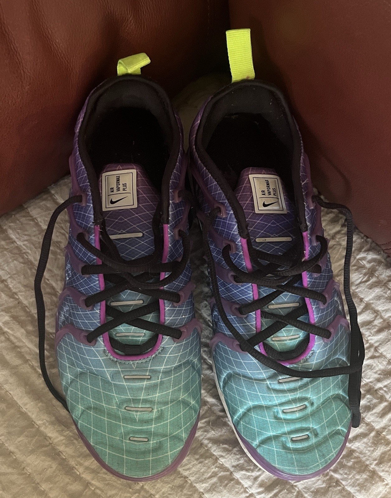 Nike Air Vapormax Plus Hyper Violet Women’s Size 9 Running Shoes AO4550-900