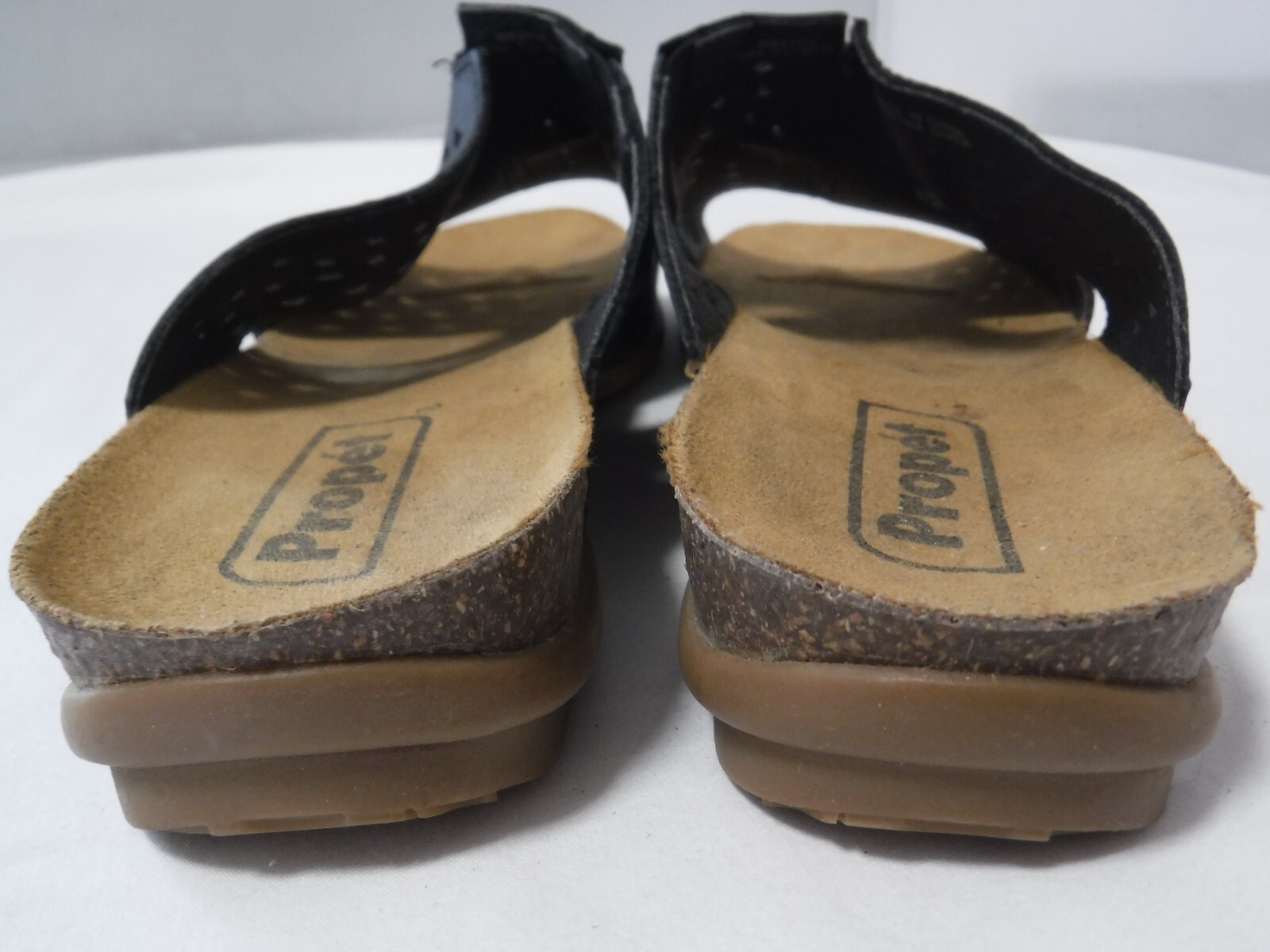 PF2 Propet Shoes Women 7.5W Fionna Black Comfort Slide Sandal Cutout Leather