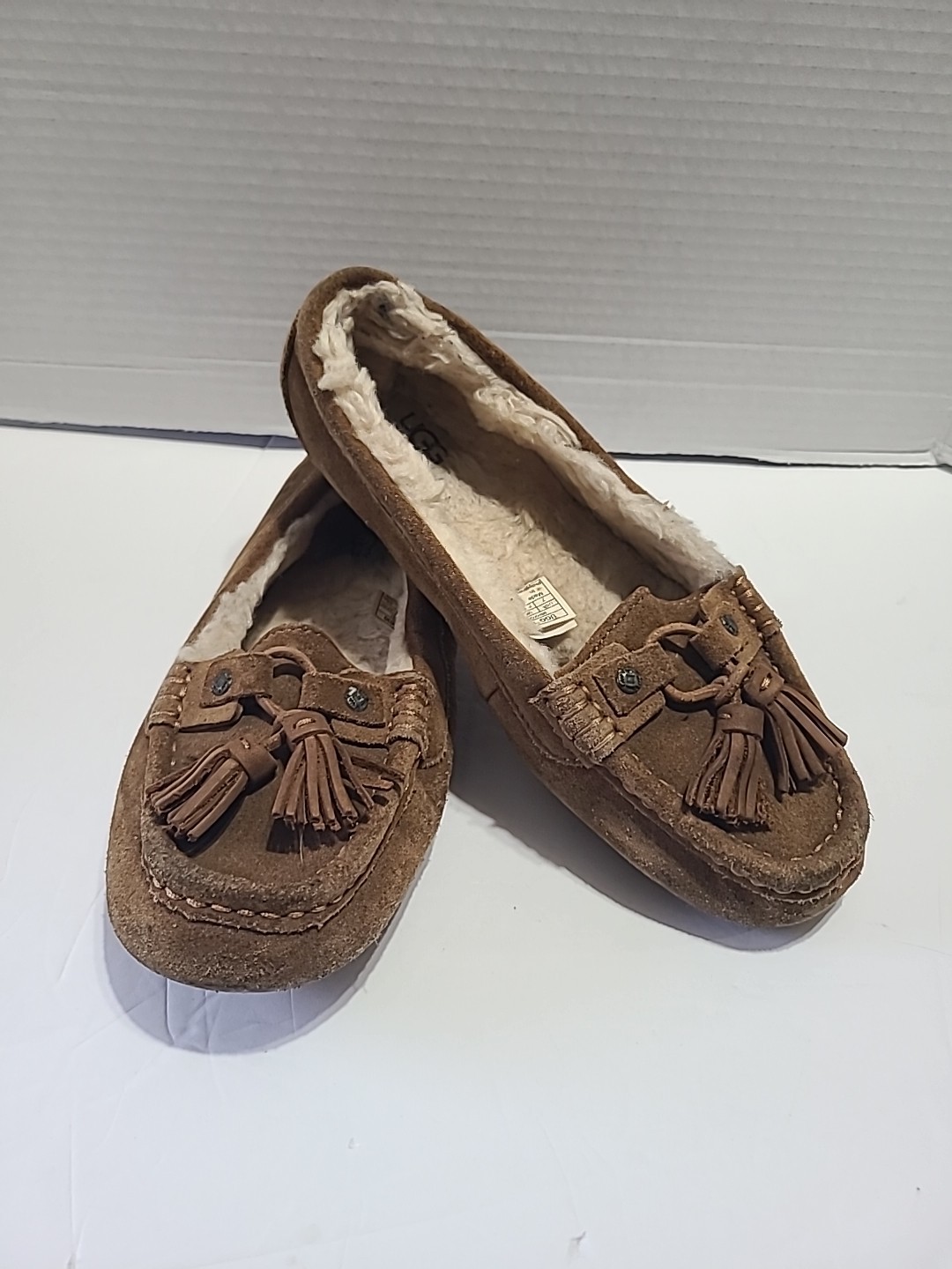 UGG Slipper Size 7 Dakota Brown Suede Loafers Shoes Warm Fall Winter