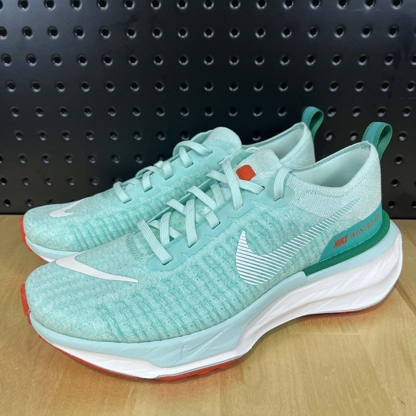 Nike Invincible Run Flyknit 3 Size 9 Women Running Shoes Jade Ice DR2660-300 NEW