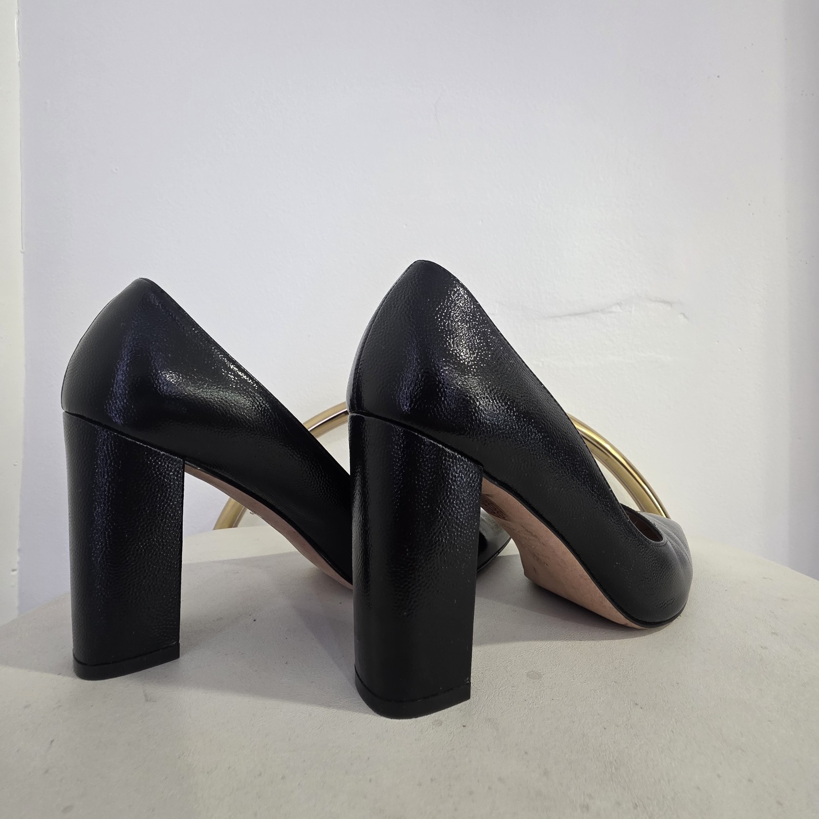 Stuart Weitzman Power Block 75 Patent Leather Classic Block Heel 7.5 M