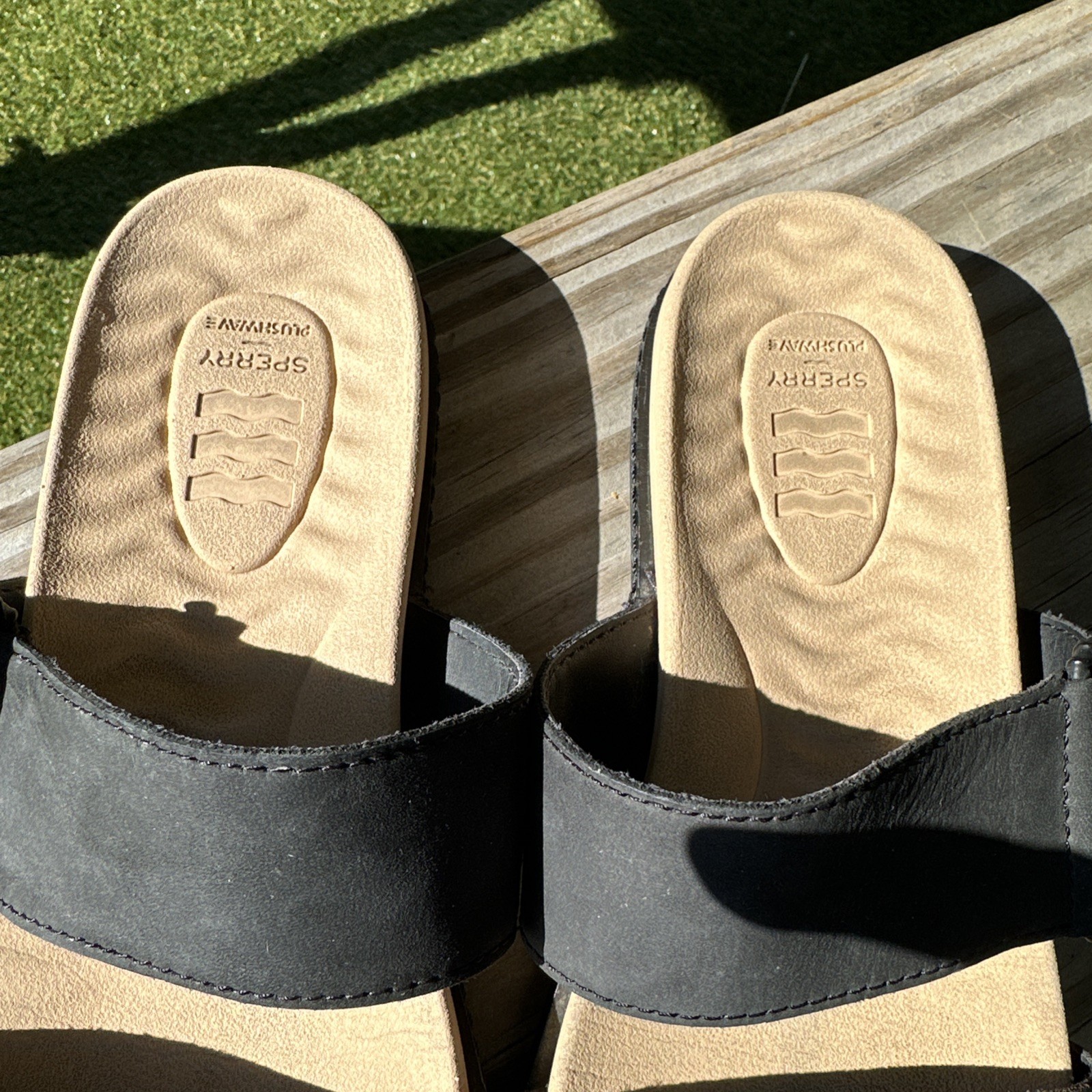 NEW SIZE 6M Sperry Top Sider Womens Black Sandals Shoes Nice Dock Boating