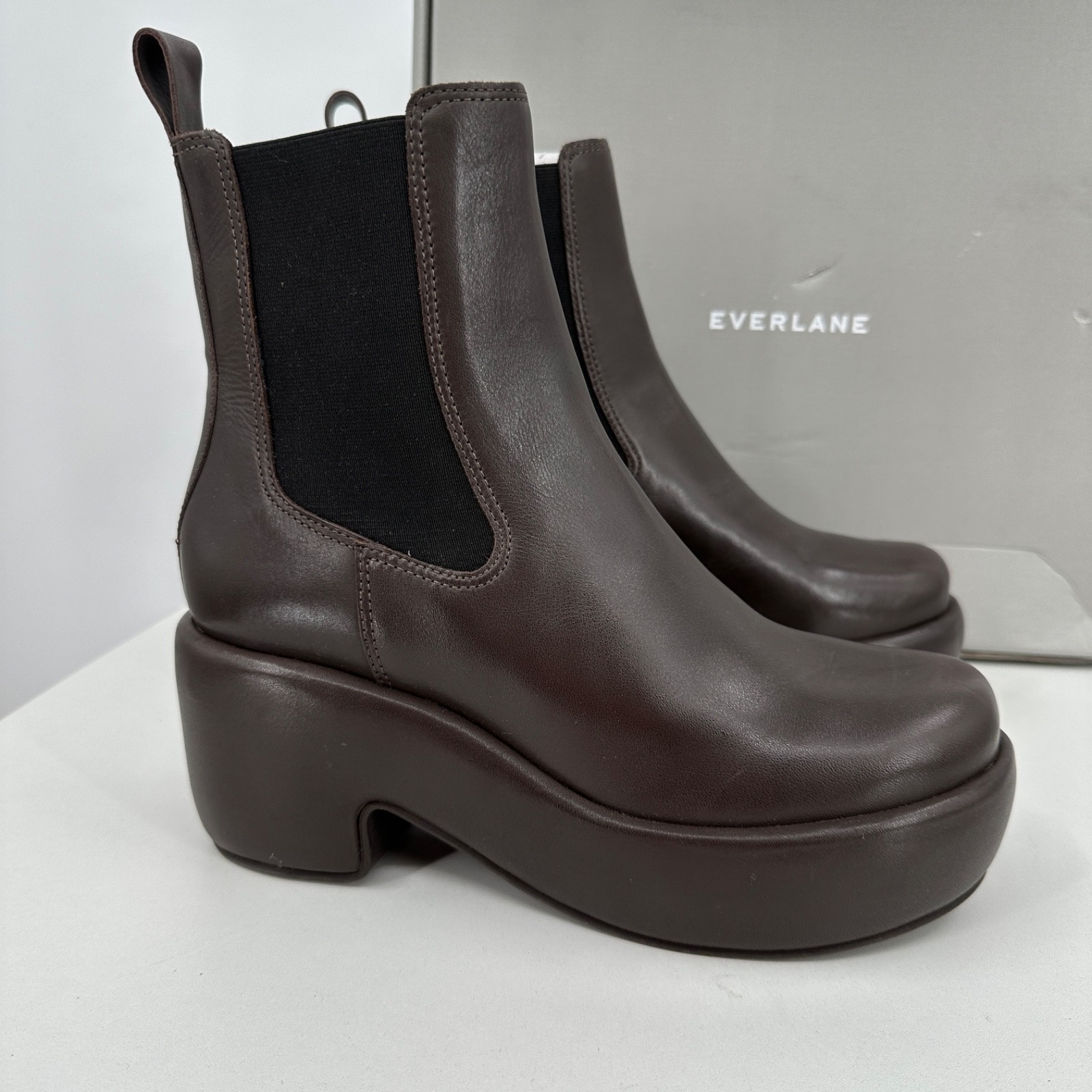 Everlane The Puffa Boot in Dark Brown size 9 Chelsea Ankle 3.25″ Chunky Platform