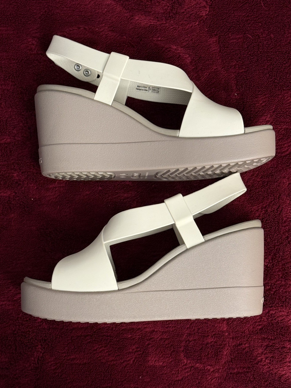 Crocs EXCELLENT Brooklyn High Wedge Sandals LiteRide Cream Size 7 Women